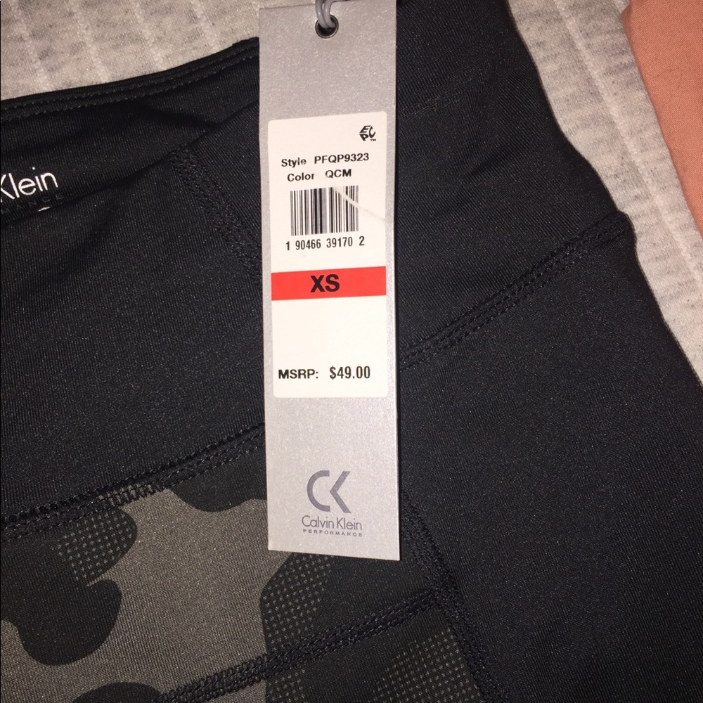 NWT Calvin Leggings size XS perfect condition